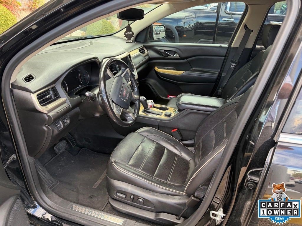 Used 2018 GMC Acadia Denali w/ Technology Package FWD image 5