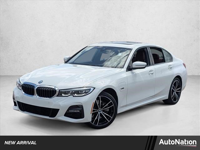 Used 2022 BMW 330e w/ M Sport Package image 1