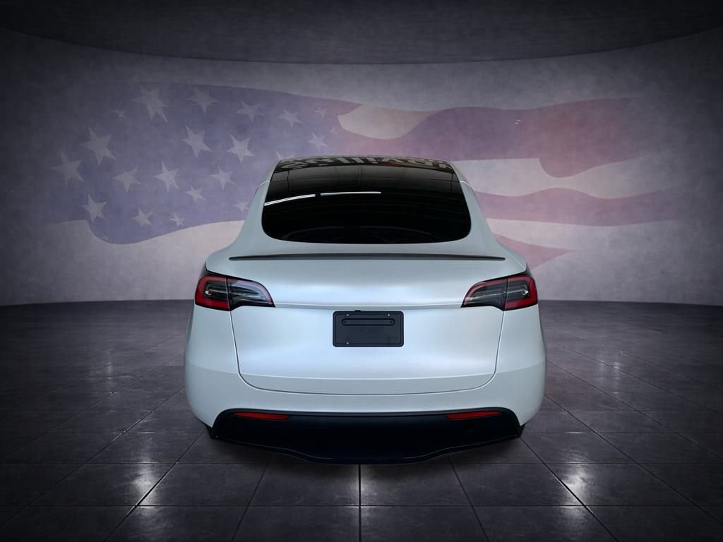 Used 2021 Tesla Model Y Performance image 4