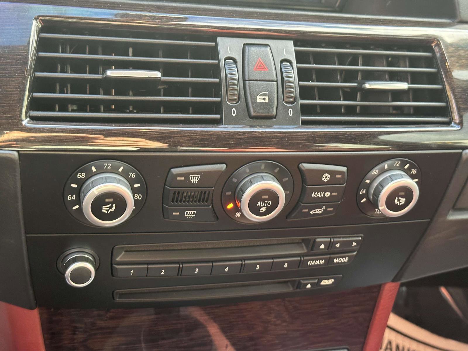 Used 2008 BMW M5 image 28