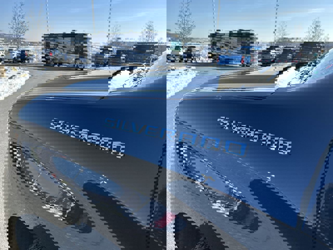 Used 2023 Chevrolet Silverado 1500 Custom image 13