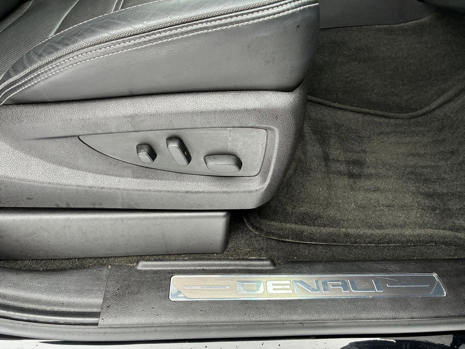 Used 2016 GMC Yukon Denali image 45