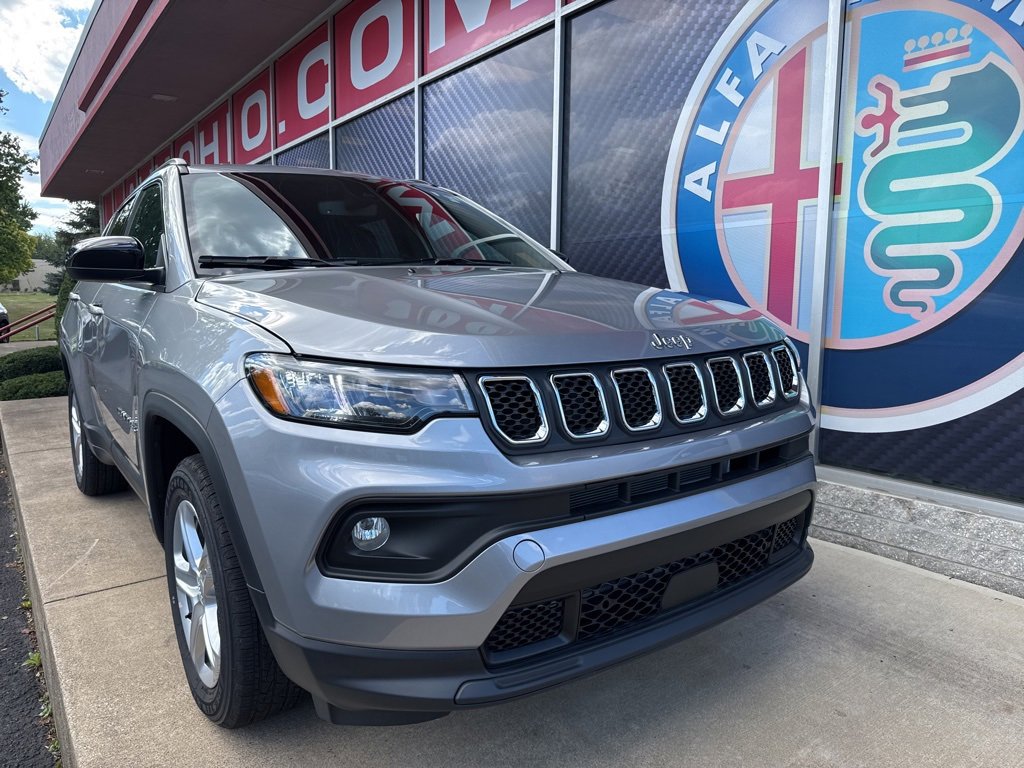 Used 2023 Jeep Compass Latitude w/ Convenience Group
