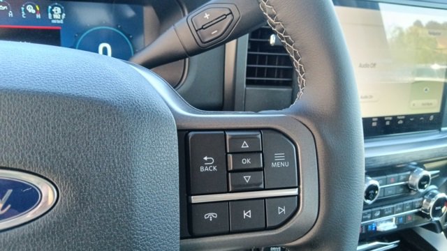 New 2026 Ford F350 Lariat image 19