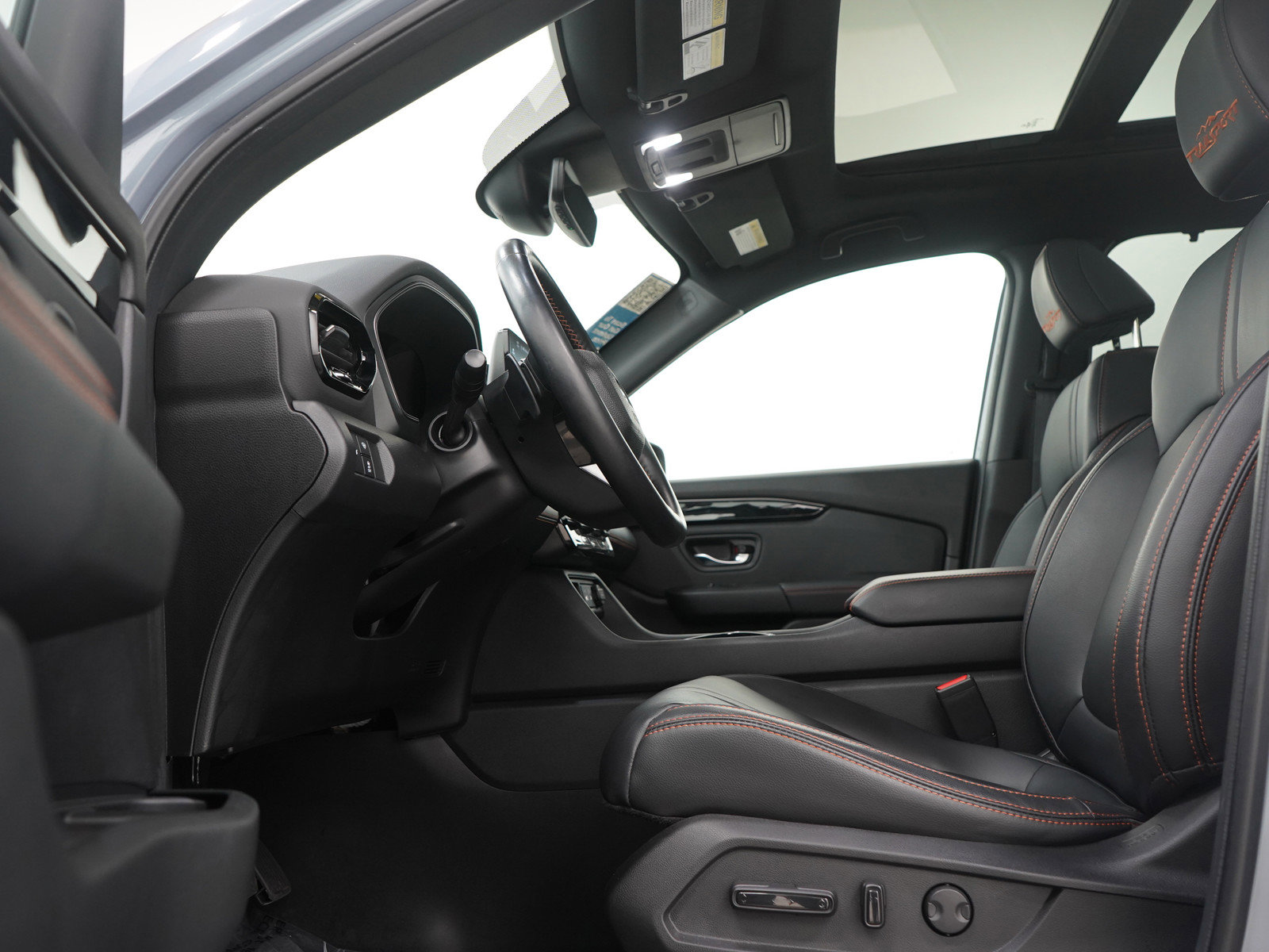 Used 2024 Honda Pilot TrailSport image 24