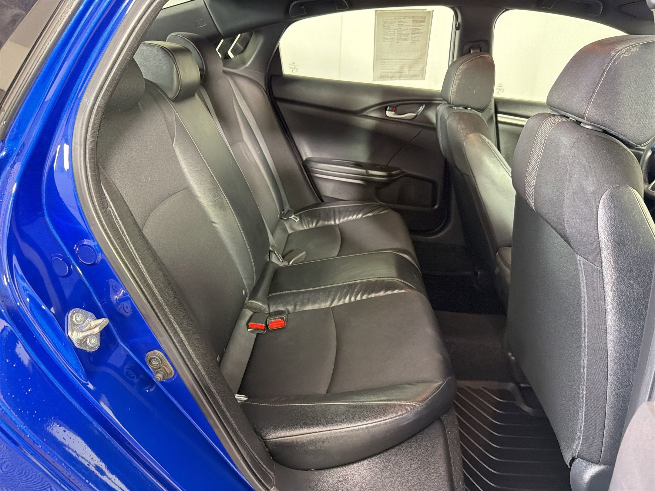 Used 2020 Honda Civic Sport image 28