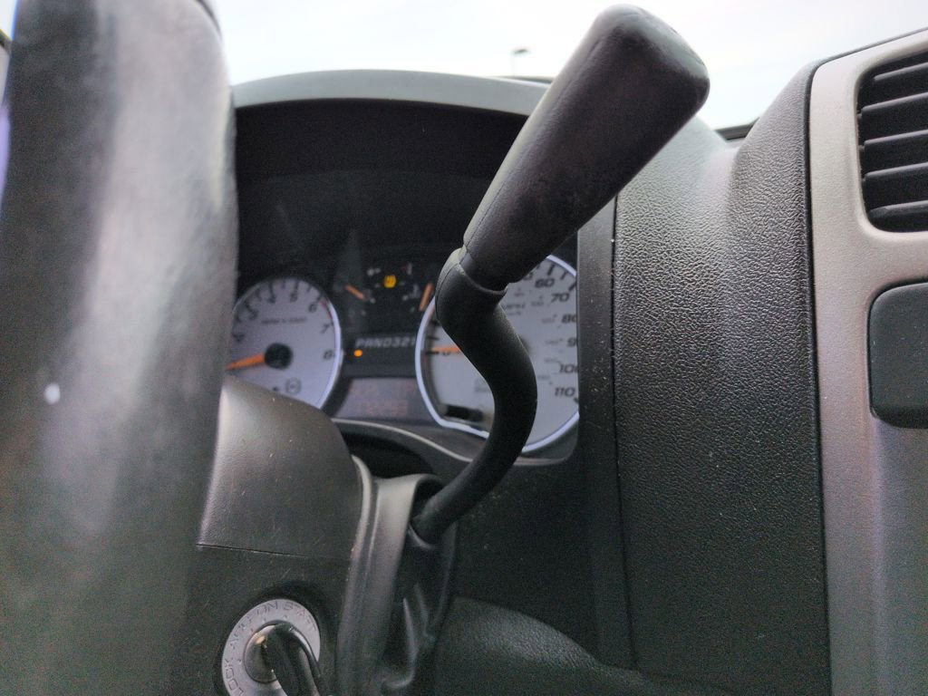 Used 2012 Chevrolet Colorado LT image 23