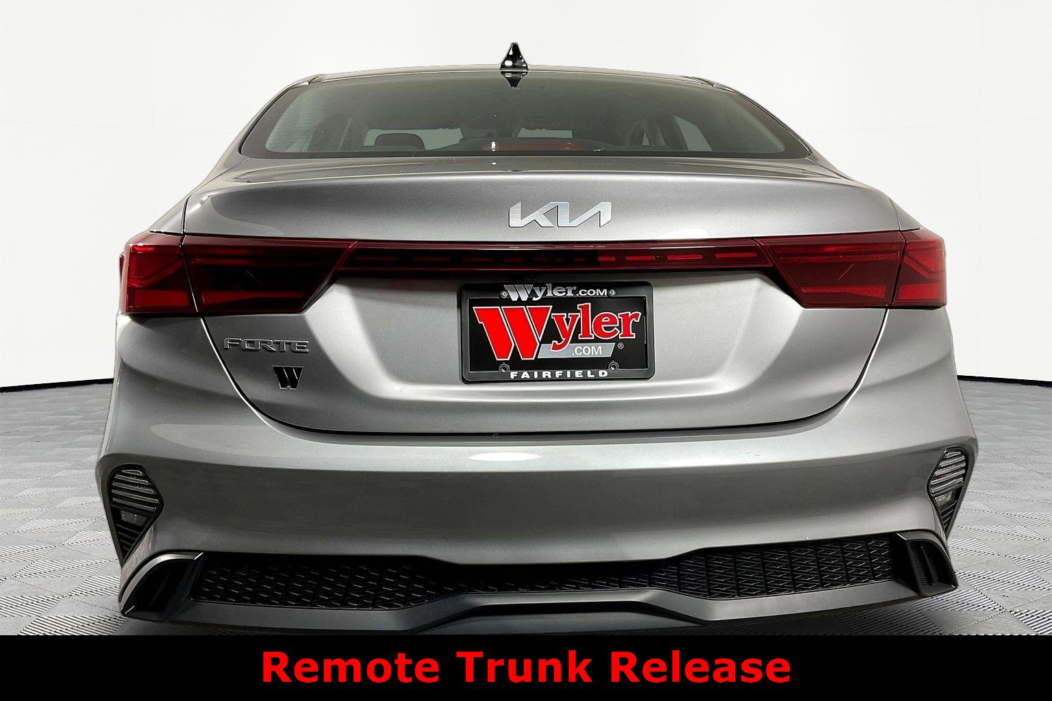 Certified 2023 Kia Forte LXS image 5