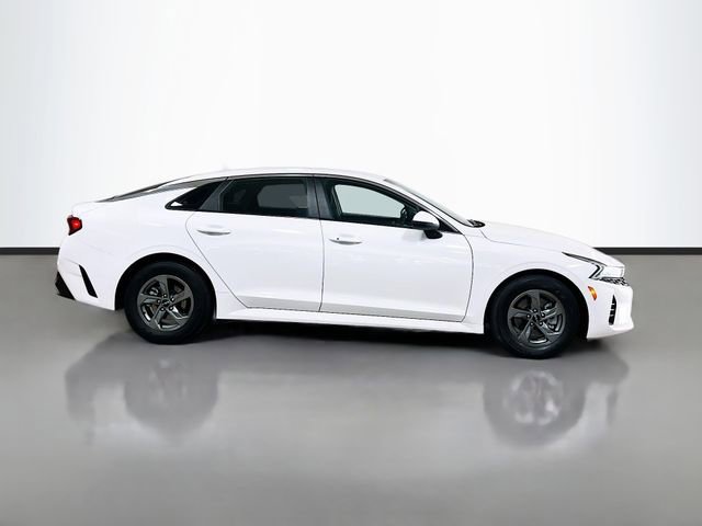 Used 2022 Kia K5 LXS image 8