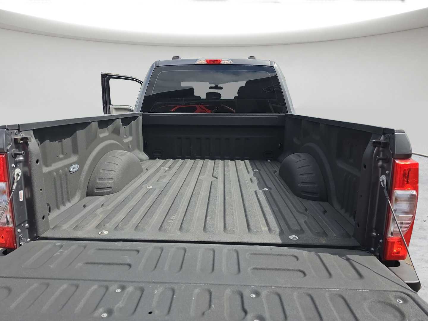 Used 2021 Ford F250 XL w/ STX Appearance Package AWD/4WD image 16