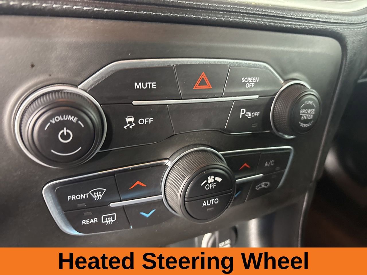 Used 2022 Dodge Charger SXT w/ Plus Group image 16