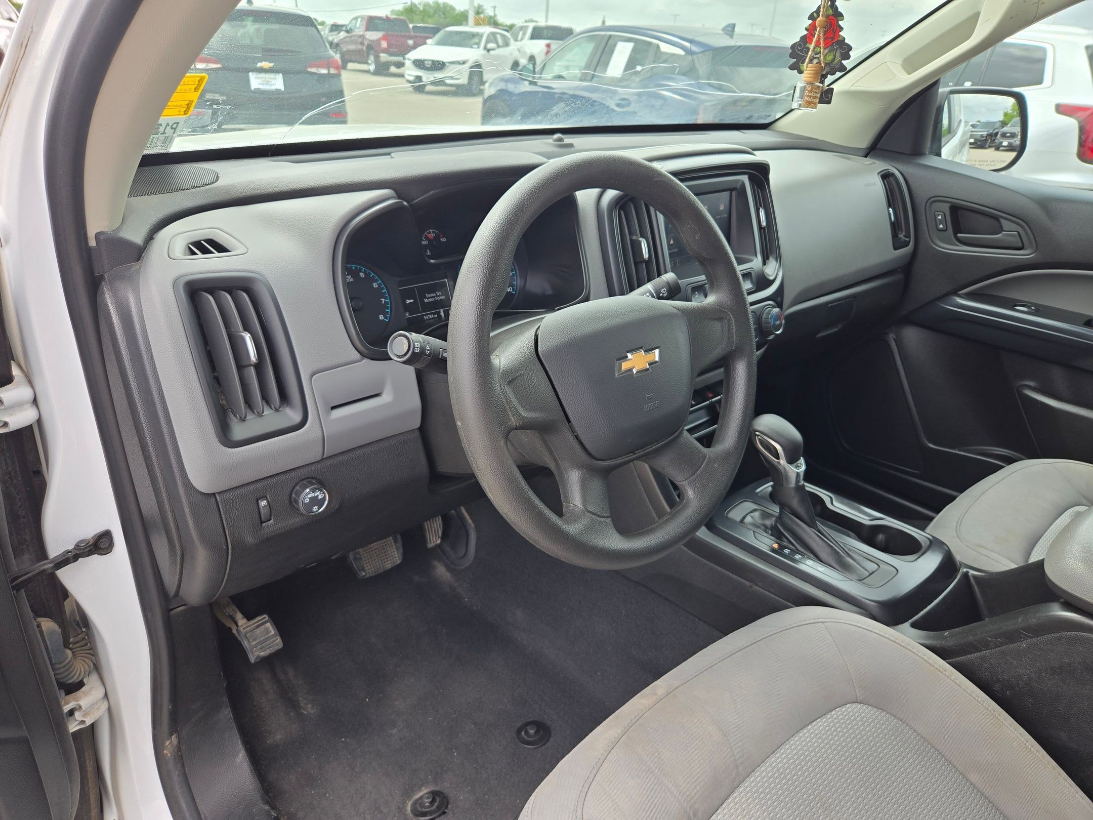 Used 2022 Chevrolet Colorado W/T RWD image 10