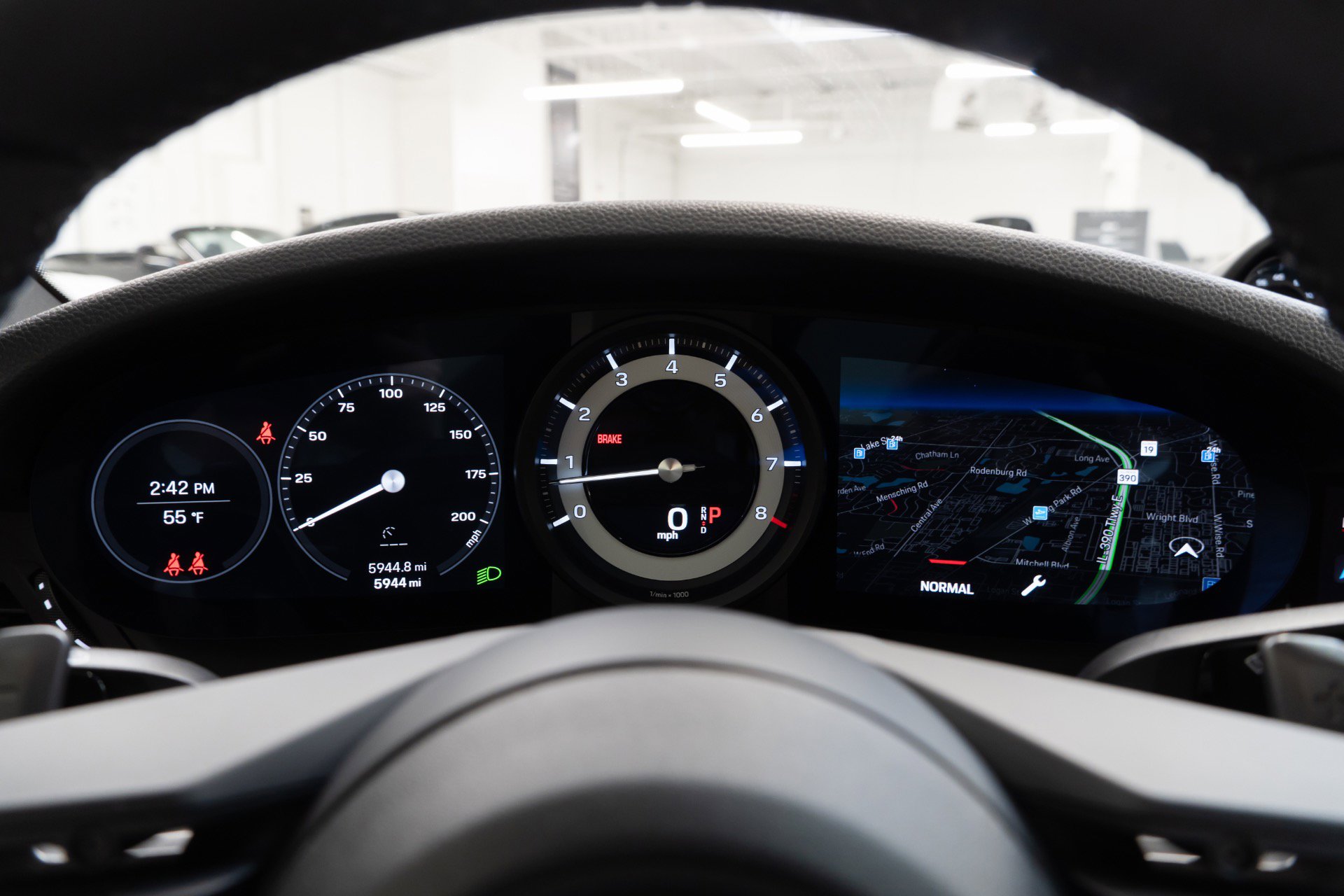 Used 2024 Porsche 911 Carrera S image 18