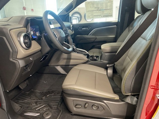 New 2026 Chevrolet Colorado ZR2 w/ Technology Package image 24