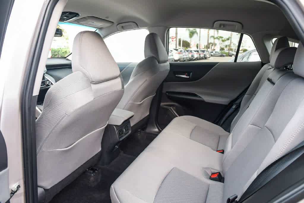 Certified 2024 Toyota Venza LE AWD/4WD image 19