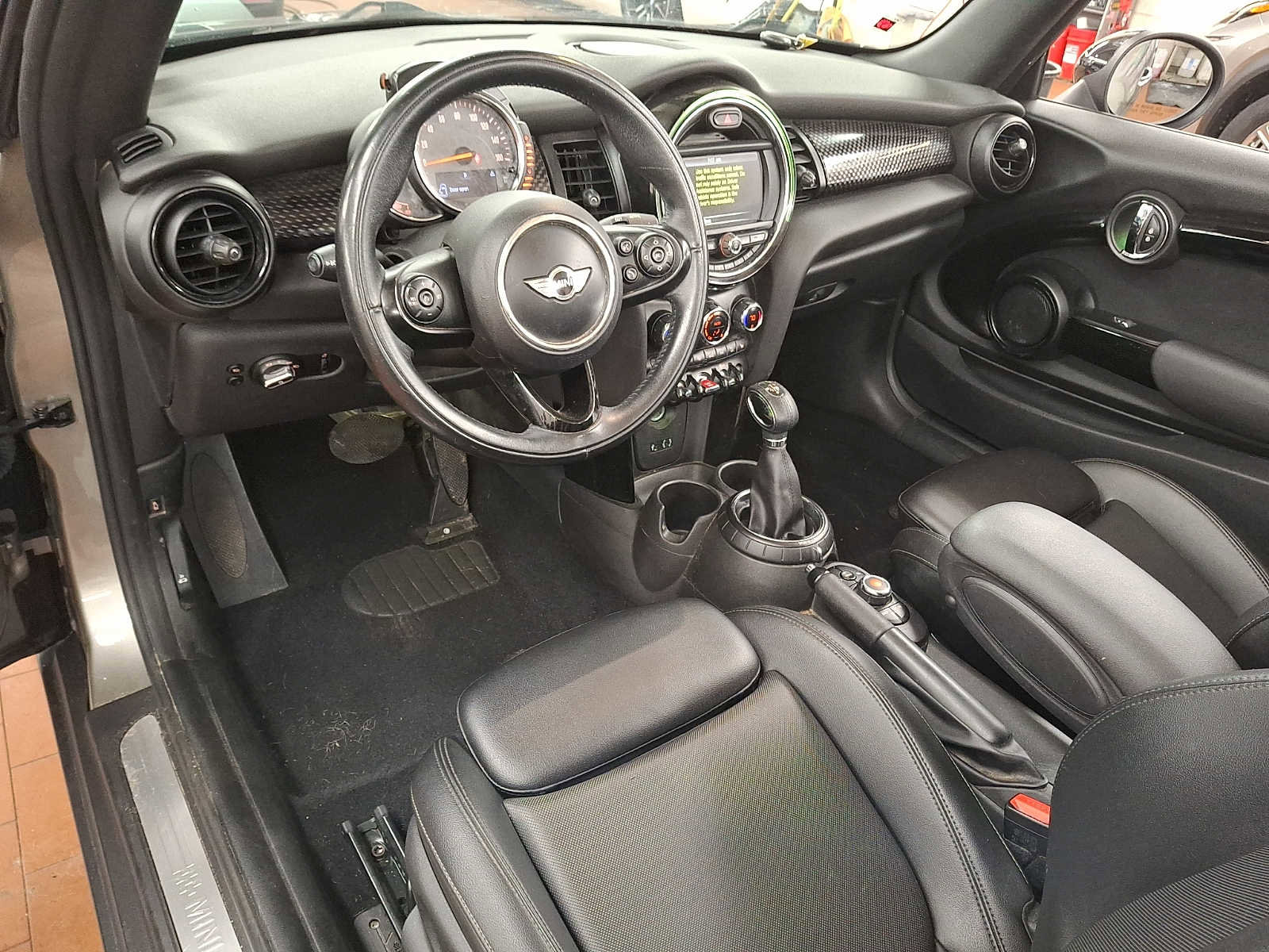 Used 2016 MINI Cooper S image 12