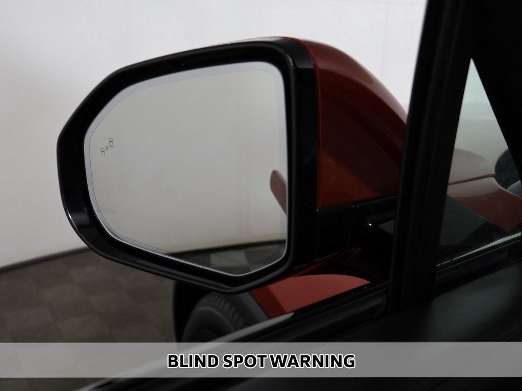 Used 2022 Rivian R1T Adventure image 8