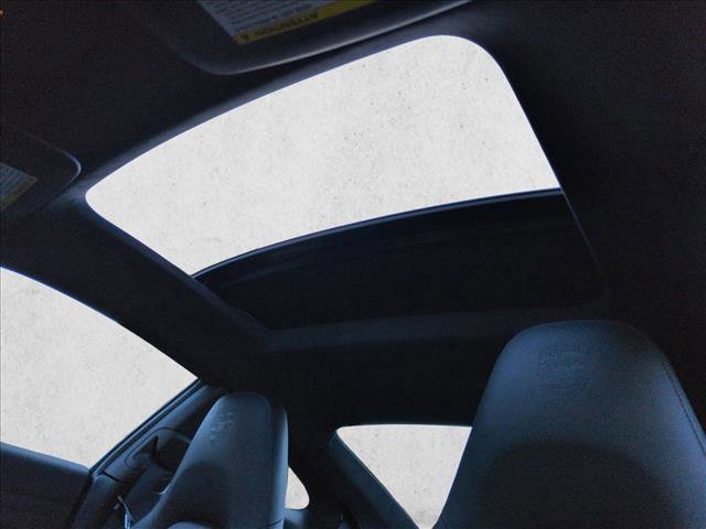 Used 2016 Porsche 911 Carrera Black Edition image 16