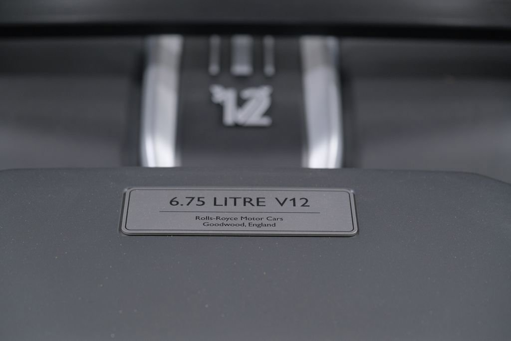 Used 2026 Rolls-Royce Cullinan image 58