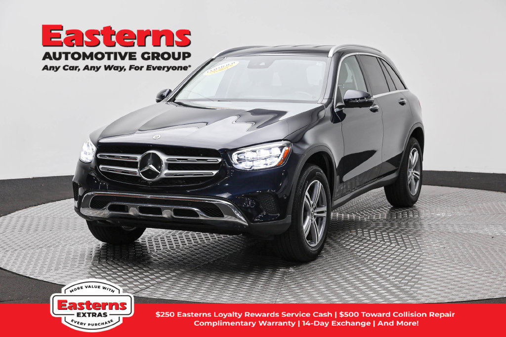 Used 2022 Mercedes-Benz GLC 300 4MATIC image 1