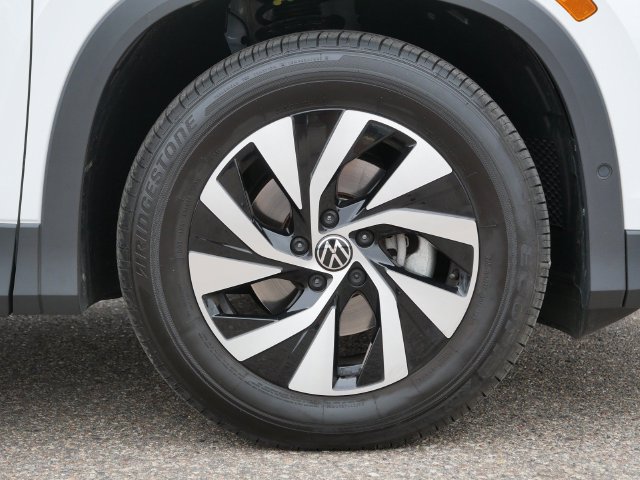 Certified 2026 Volkswagen Tiguan S FWD image 9