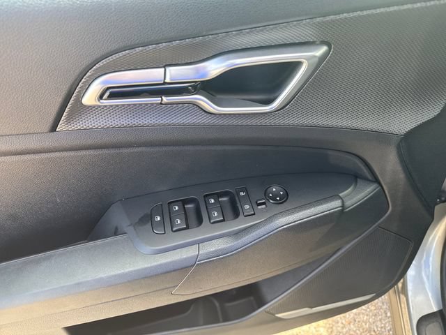 Used 2024 Kia Sportage LX AWD/4WD image 11