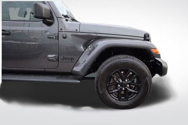 Used 2021 Jeep Gladiator Sport image 13