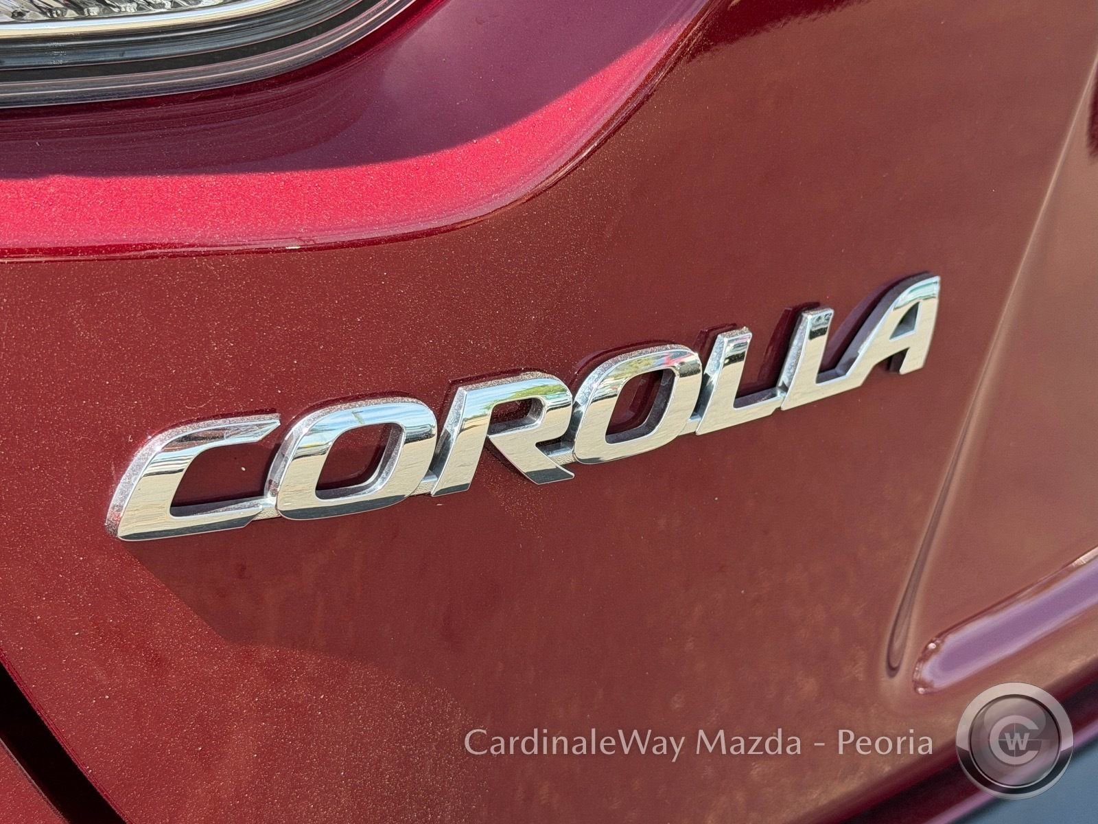 Used 2022 Toyota Corolla SE w/ Carpet Mat Package (TMS) FWD image 9