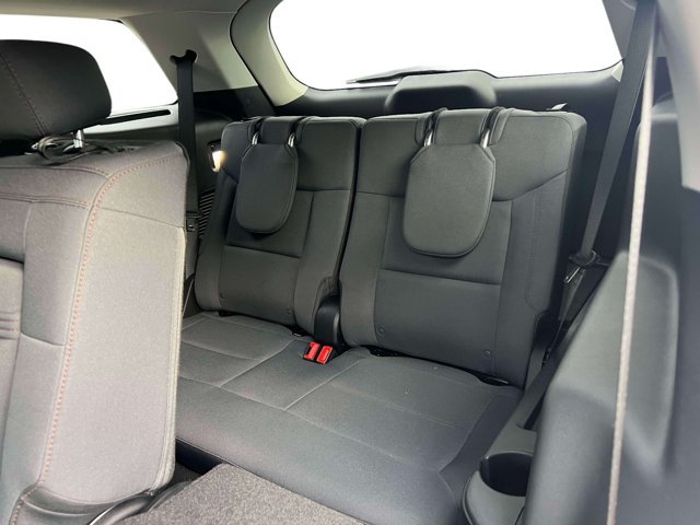 Used 2026 Ford Explorer Active AWD/4WD image 20