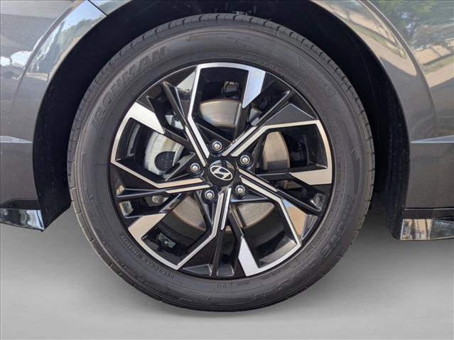 Used 2025 Hyundai Sonata SEL image 22