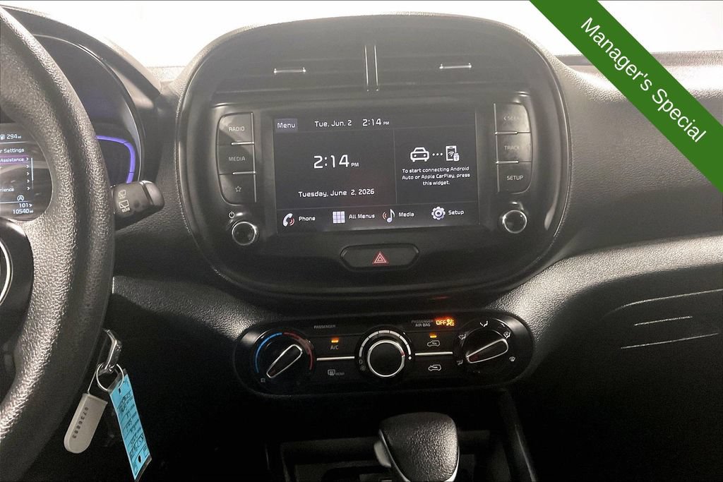 Used 2025 Kia Soul LX w/ LX Technology Package FWD image 7