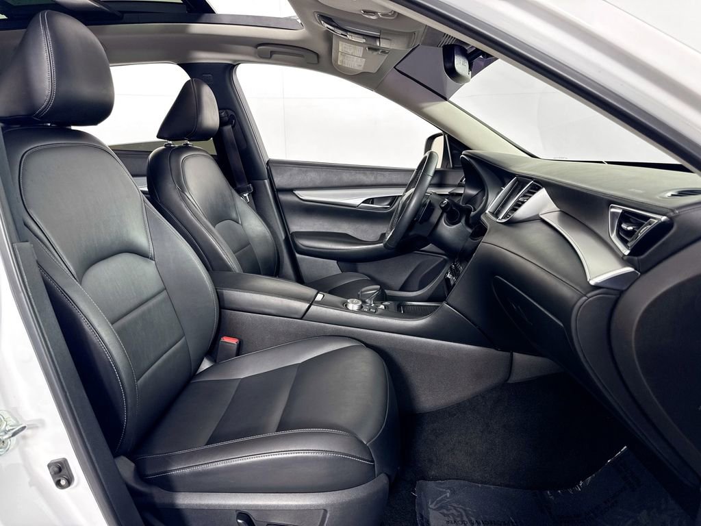 Used 2021 INFINITI QX50 Essential FWD image 35