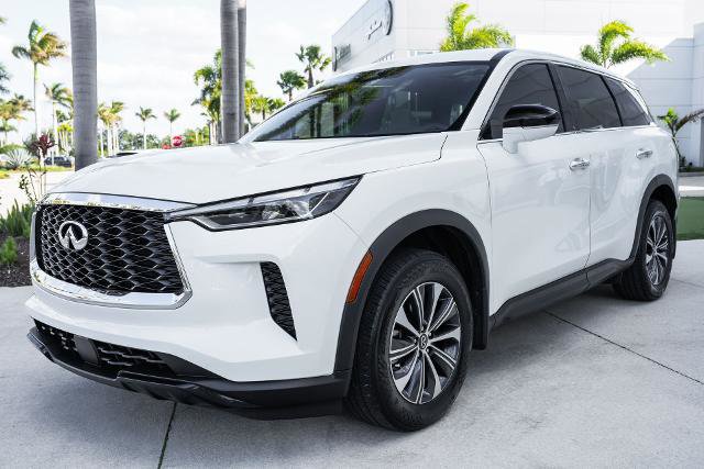 Certified 2024 INFINITI QX60 Pure image 6