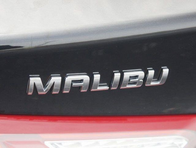 Used 2024 Chevrolet Malibu LT image 18