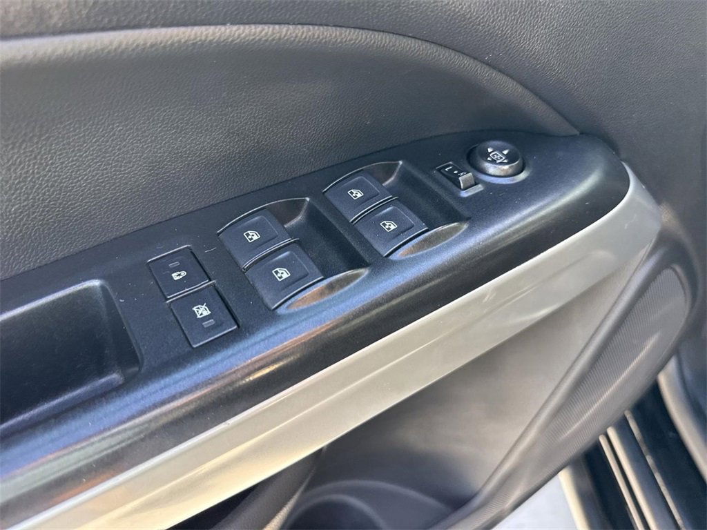 Used 2019 Chevrolet Colorado ZR2 w/ ZR2 Midnight Special Edition image 20