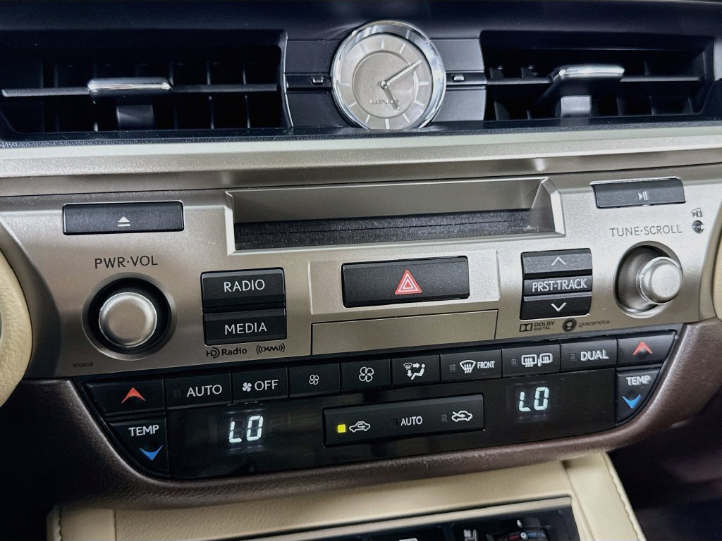 Used 2017 Lexus ES 350 FWD image 19