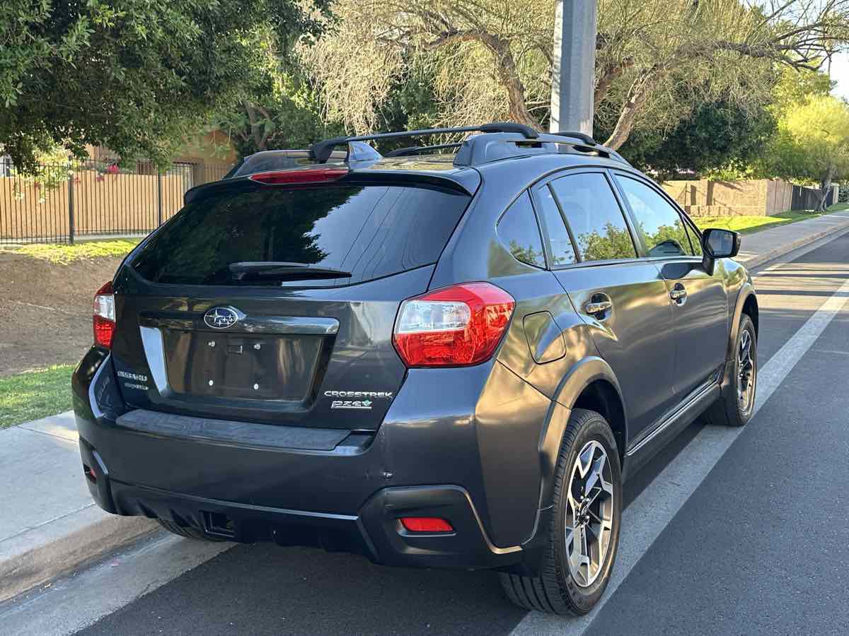Used 2016 Subaru Crosstrek 2.0i Premium AWD/4WD image 8