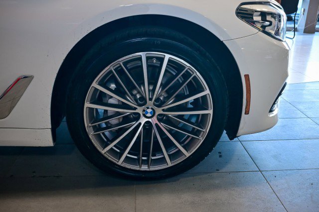 Used 2020 BMW 530i w/ Convenience Package image 42