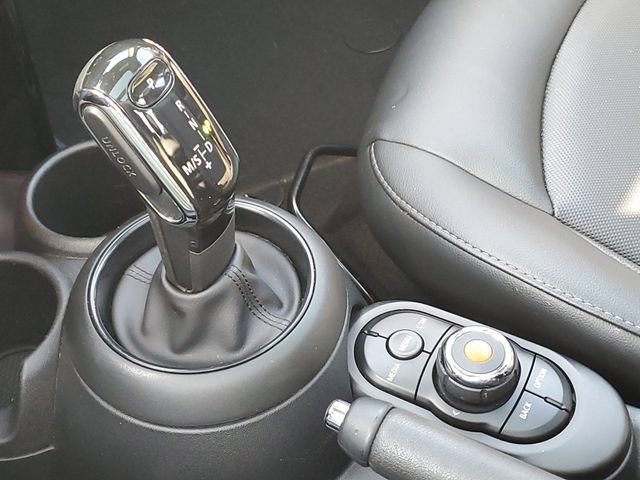Used 2020 MINI Cooper 4-Door Hardtop FWD image 19