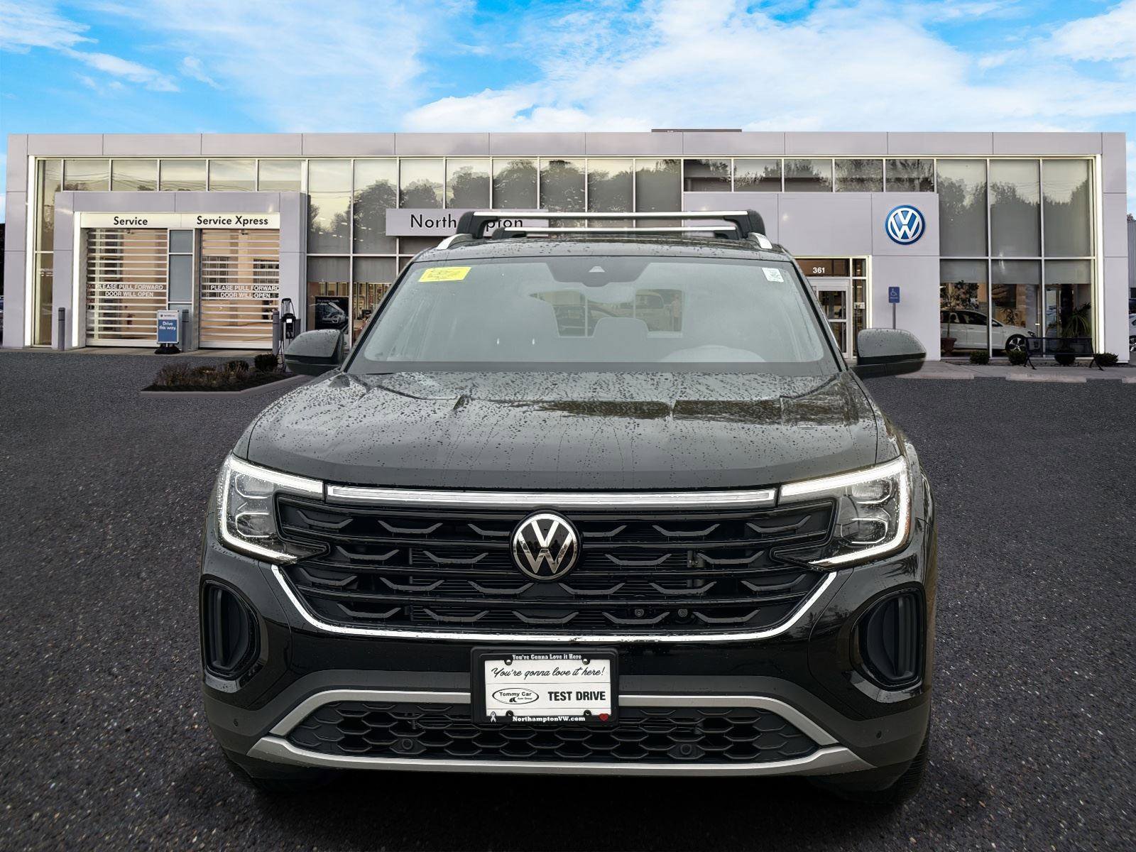 New 2026 Volkswagen Atlas Cross Sport SE image 2