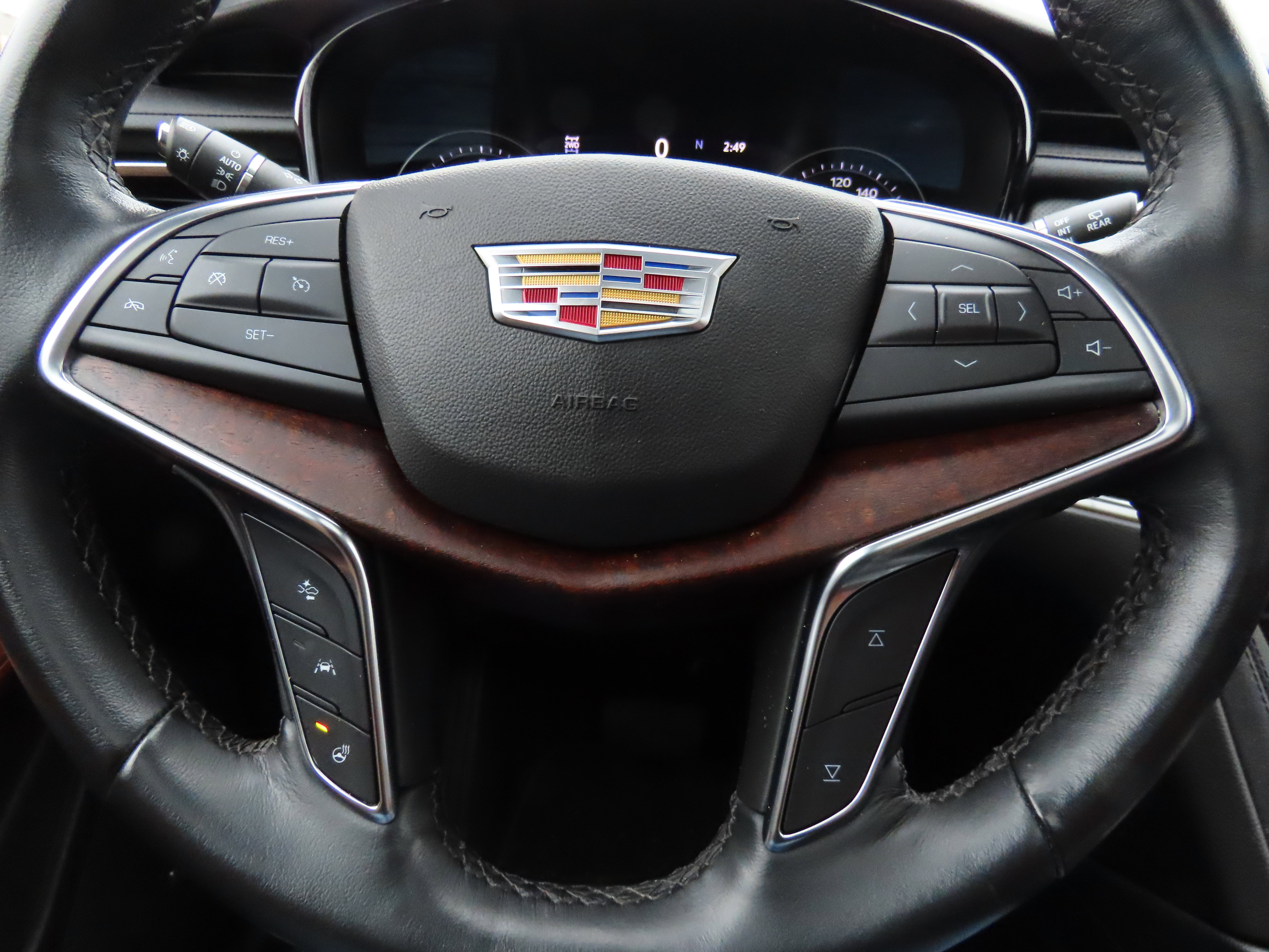 Used 2022 Cadillac XT5 Premium Luxury w/ Technology Package image 35