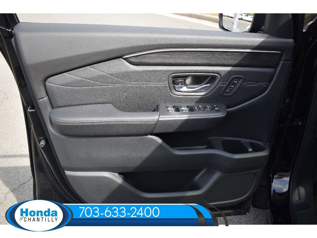 New 2026 Honda Pilot Touring image 26