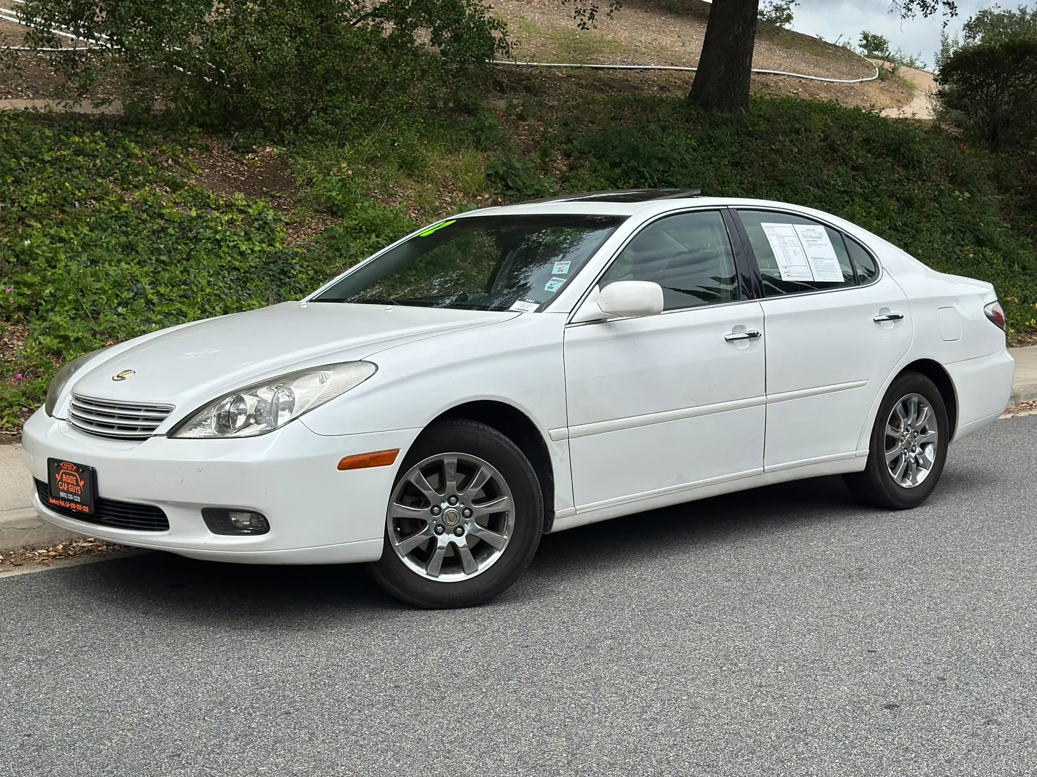 Used 2002 Lexus ES 330 FWD image 1