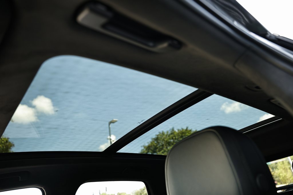 New 2026 Porsche Cayenne Turbo image 23