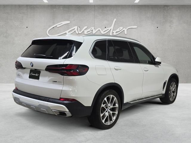 Used 2026 BMW X5 sDrive40i RWD image 16