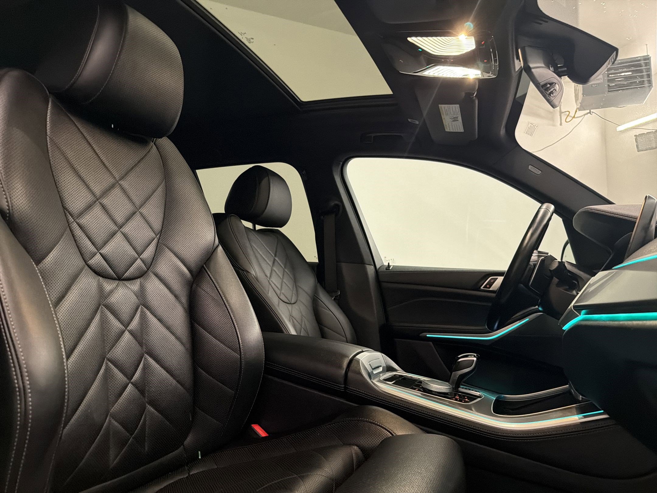 Used 2023 BMW X5 sDrive40i w/ Premium Package image 30