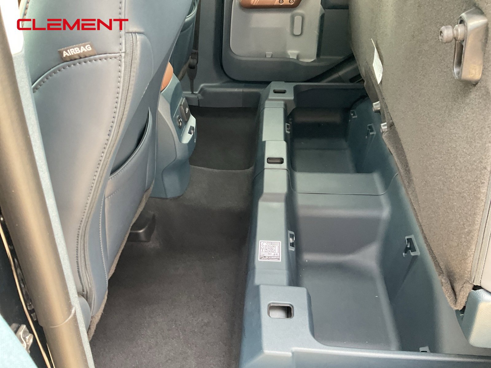 Used 2023 Ford Maverick Lariat w/ Lariat Luxury Package image 50