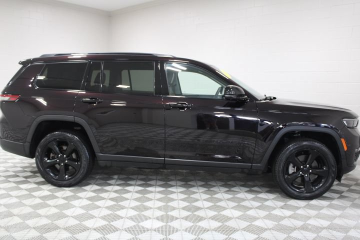 Used 2023 Jeep Grand Cherokee L Limited w/ Luxury Tech Group II AWD/4WD image 12
