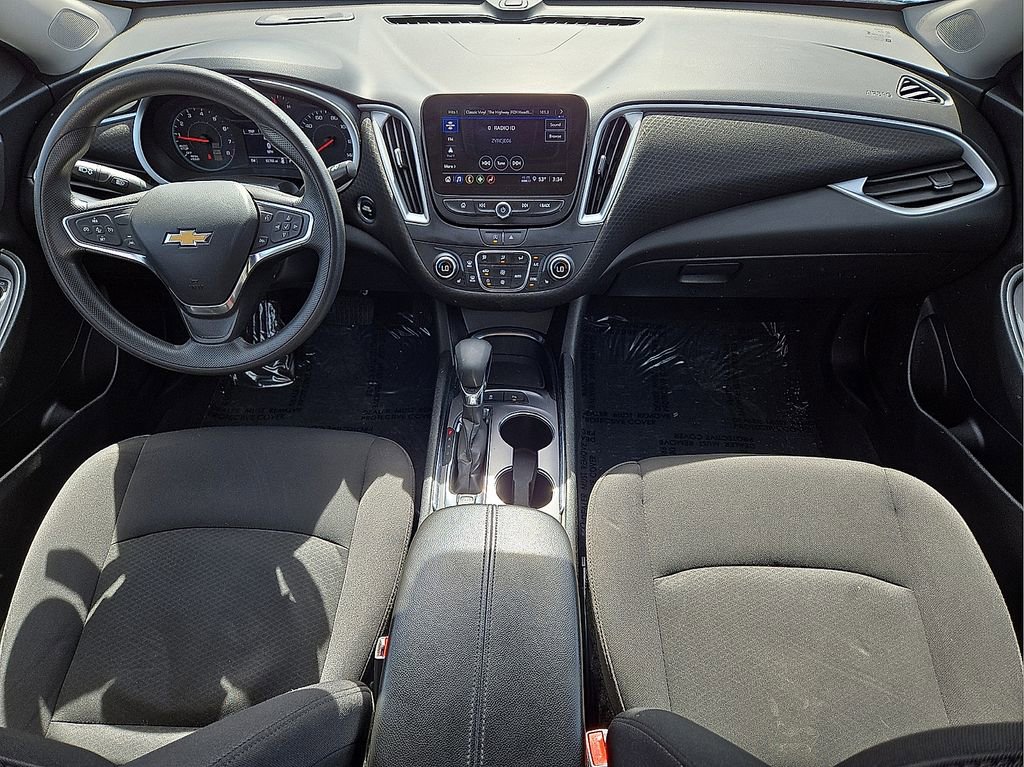 Used 2024 Chevrolet Malibu LT image 14