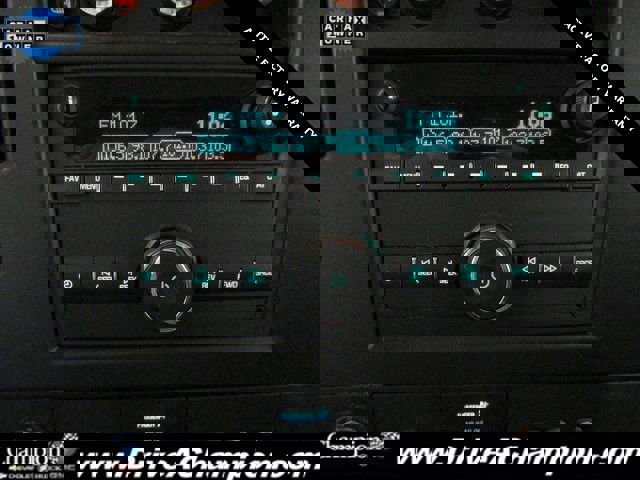 Used 2023 Chevrolet Express 2500 w/ Driver Convenience Package image 26